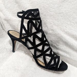 Vince Camuto black high heels sz 8